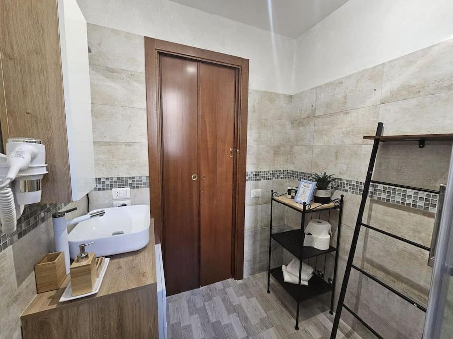 Frascati Fountain 4 Bdr Deluxe Apt 30 Min To Rome Esterno foto